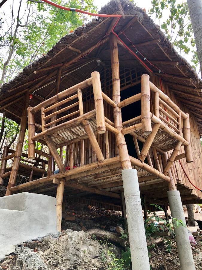 Lionfish Backpackers Malapascua (Adults Only) Hostel ภายนอก รูปภาพ
